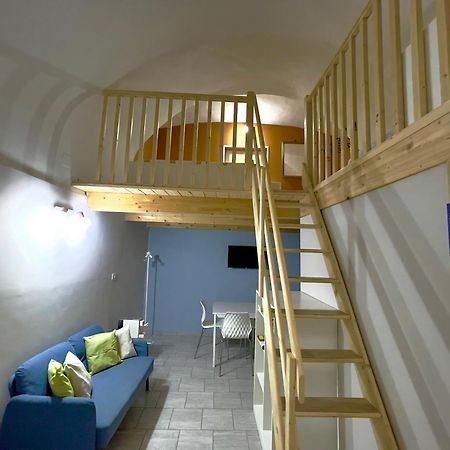 דירות נאפולי Loft Munira מראה חיצוני תמונה
