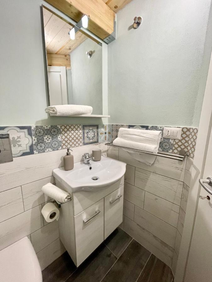 דירות נאפולי Loft Munira מראה חיצוני תמונה